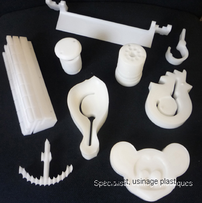 Matière plastique usinée POM